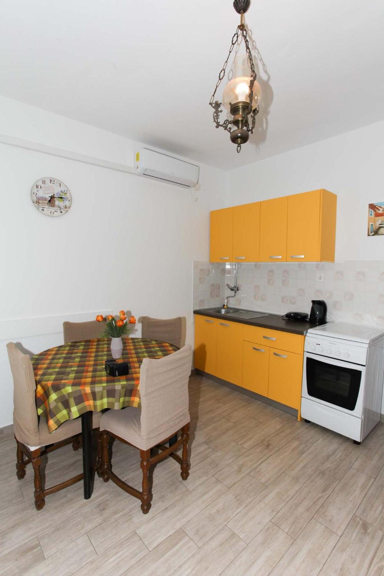 Apartmani Mila باغ المظهر الخارجي الصورة