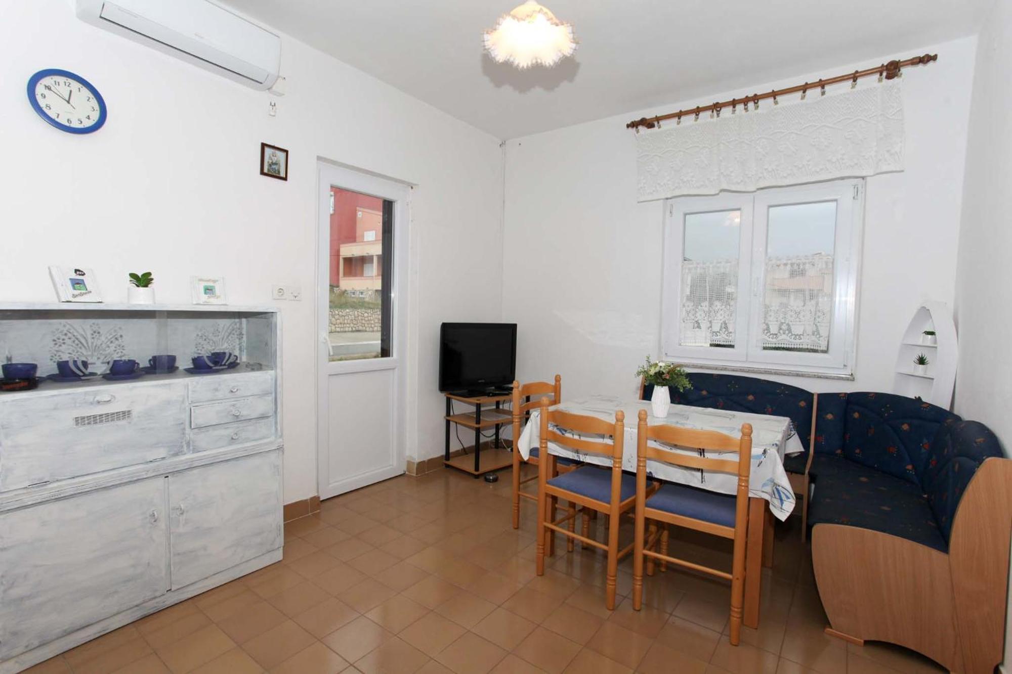 Apartmani Mila باغ المظهر الخارجي الصورة