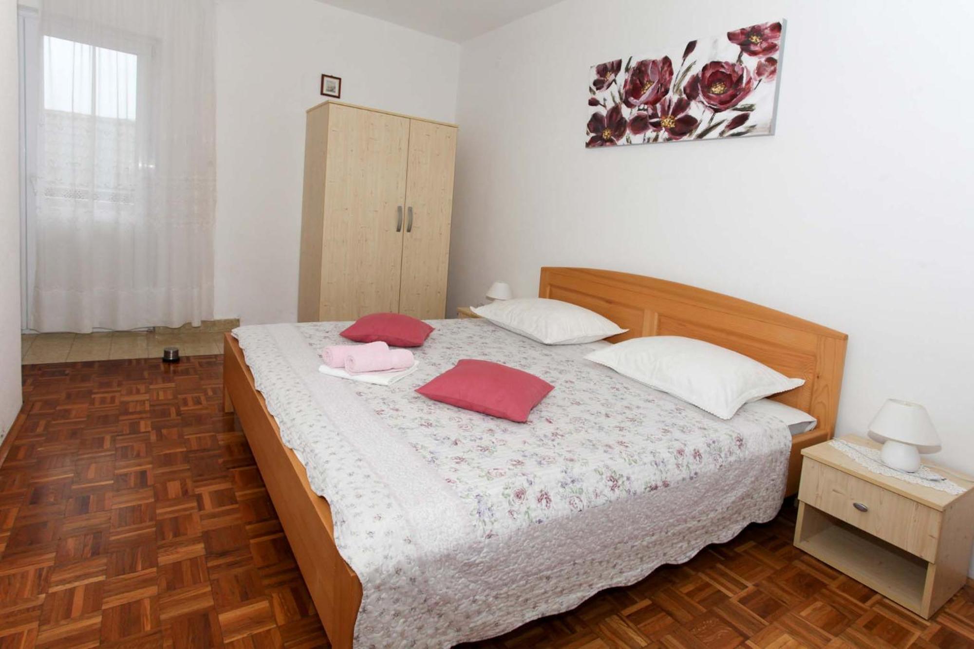 Apartmani Mila باغ المظهر الخارجي الصورة